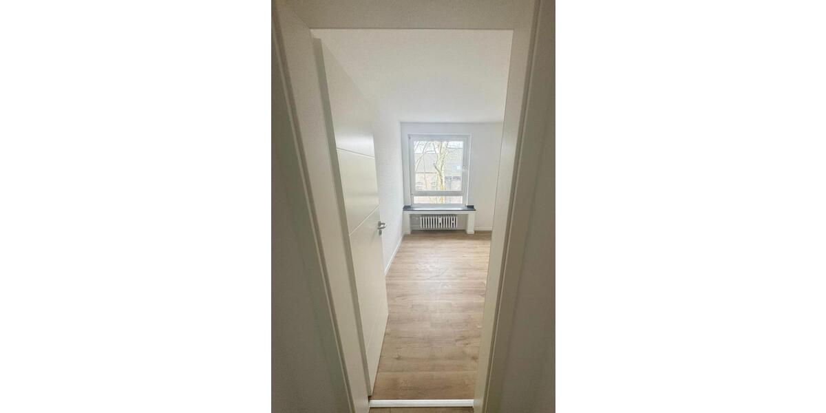 Dachgeschoßwohnung Oberhausen Alstaden - 2 Zimmer, 58 m&sup2;, 550&euro; | Angebot:25871624