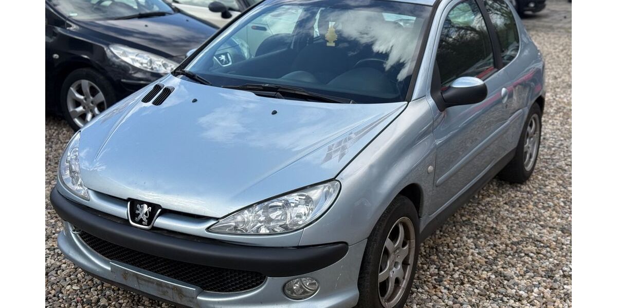 Peugeot 206 222.500 km 1.999 &euro; Essen 45326