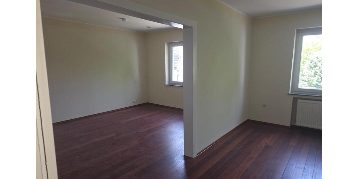 Etagenwohnung Bochum Bochum-Nord - 4 Zimmer, 100 m&sup2;, 750&euro; | Angebot:26611830