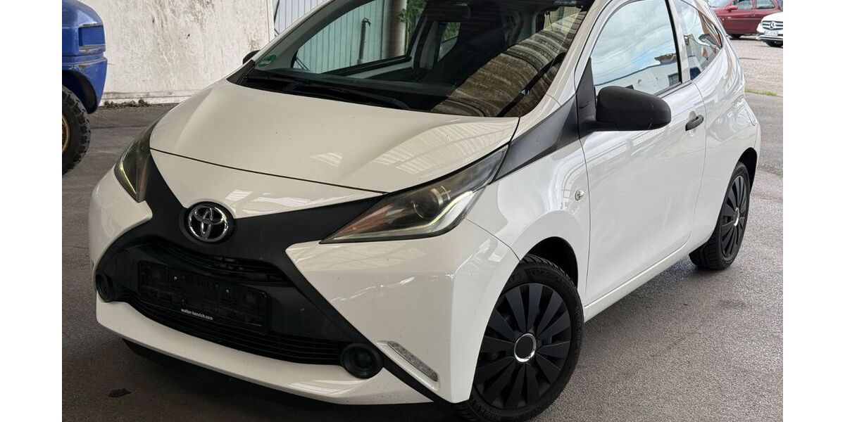 Toyota Aygo (X) 133.600 km 4.200 &euro; Essen 45356