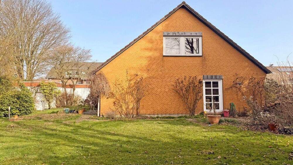 Einfamilienhaus Moers Utfort - 5 Zimmer, 203 m&sup2;, 400.000&euro; | Angebot:25684460