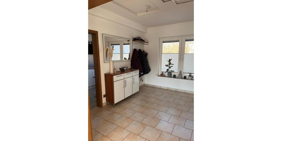 Dachgeschoßwohnung Bochum Günnigfeld - 3.5 Zimmer, 90 m&sup2;, 249.000&euro; | Angebot:25655953