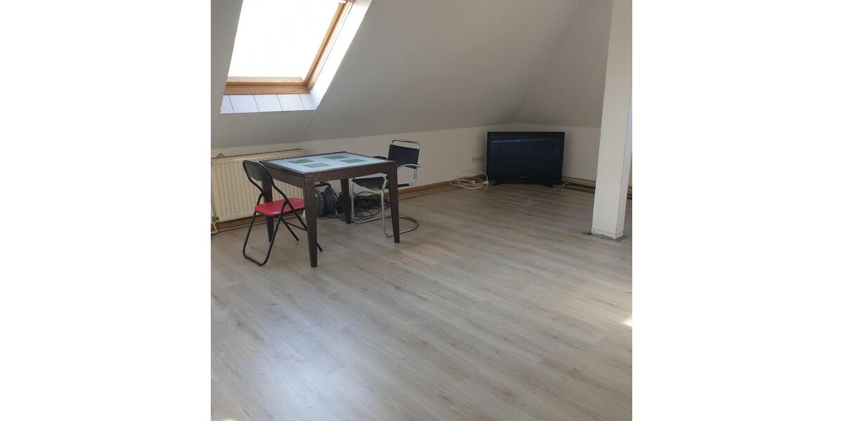 Etagenwohnung Duisburg Mittelmeiderich - 2 Zimmer, 44 m&sup2;, 360&euro; | Angebot:25843967