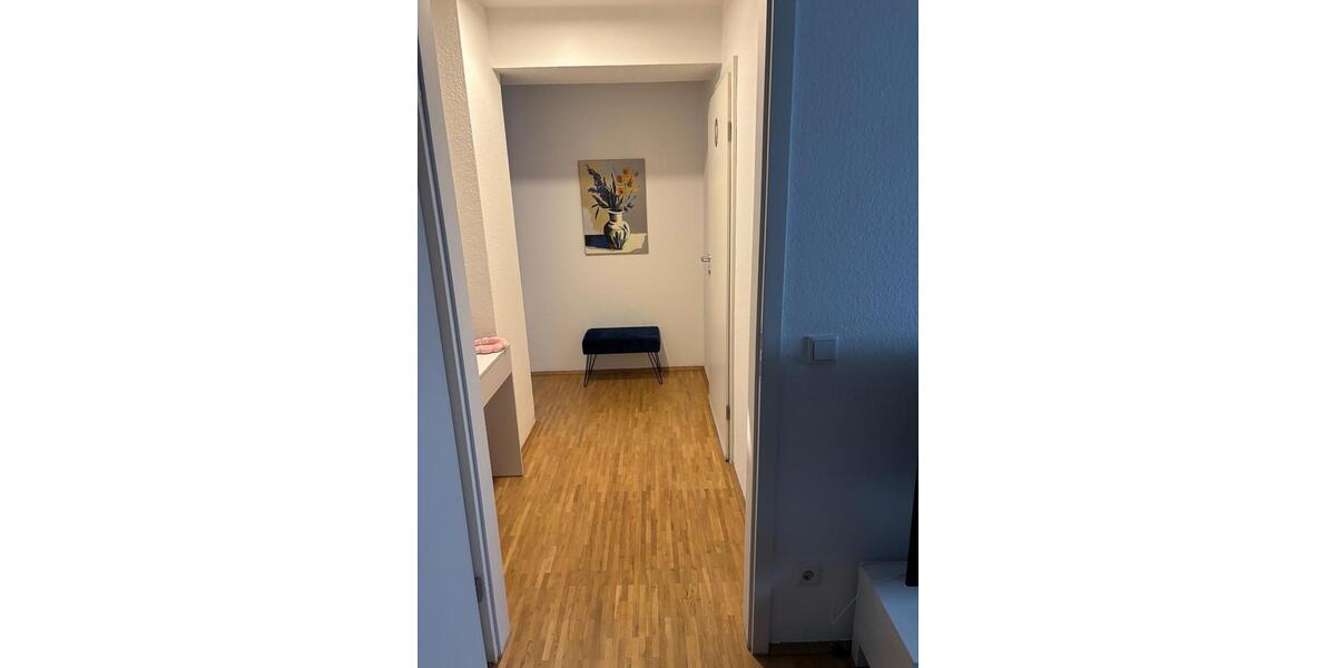 Dachgeschoßwohnung Essen Stadtbezirk IV - 3 Zimmer, 81 m&sup2;, 830&euro; | Angebot:26019126