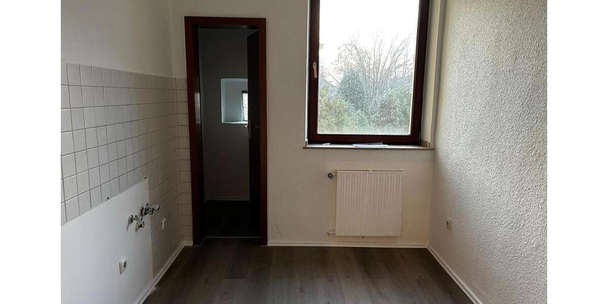 Etagenwohnung Essen Stadtbezirk IV - 3 Zimmer, 72 m&sup2;, 600&euro; | Angebot:25854636