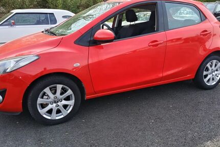 Mazda 2 108.000 km 7.990 &euro; Recklinghausen 45659