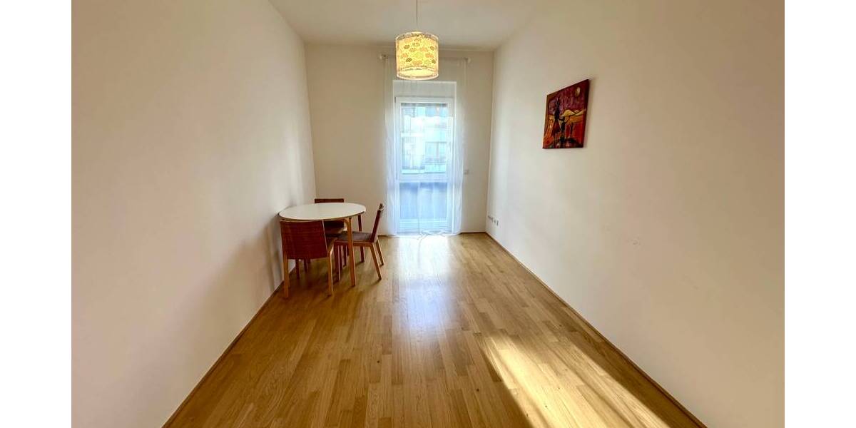 Etagenwohnung Mülheim Mitte - 4 Zimmer, 111 m&sup2;, 1.600&euro; | Angebot:25971060