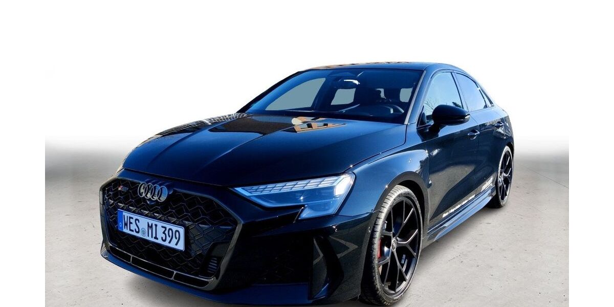 Audi RS3 4.500 km 70.880 &euro; Moers 47441