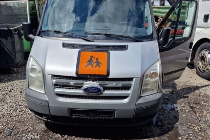 Ford Transit 370.306 km 2.299 &euro; Essen 45326