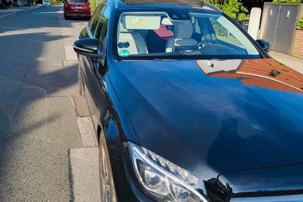 Mercedes-Benz C 250 127.000 km 19.999 &euro; Velbert 42555