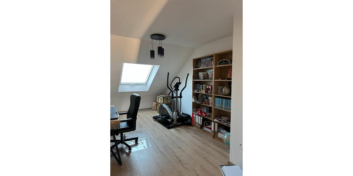 Etagenwohnung Duisburg Rheinhausen - 4 Zimmer, 102 m&sup2;, 297.500&euro; | Angebot:25943162