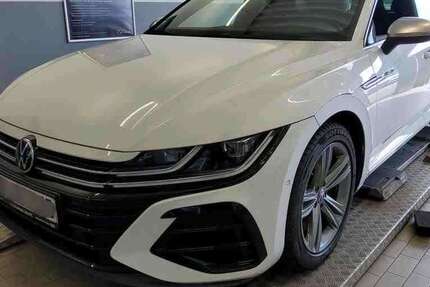 VW Arteon 32.321 km 45.880 &euro; Wesel 46483