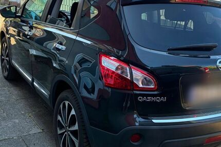 Nissan Qashqai 157.000 km 7.400 &euro; Witten 58454