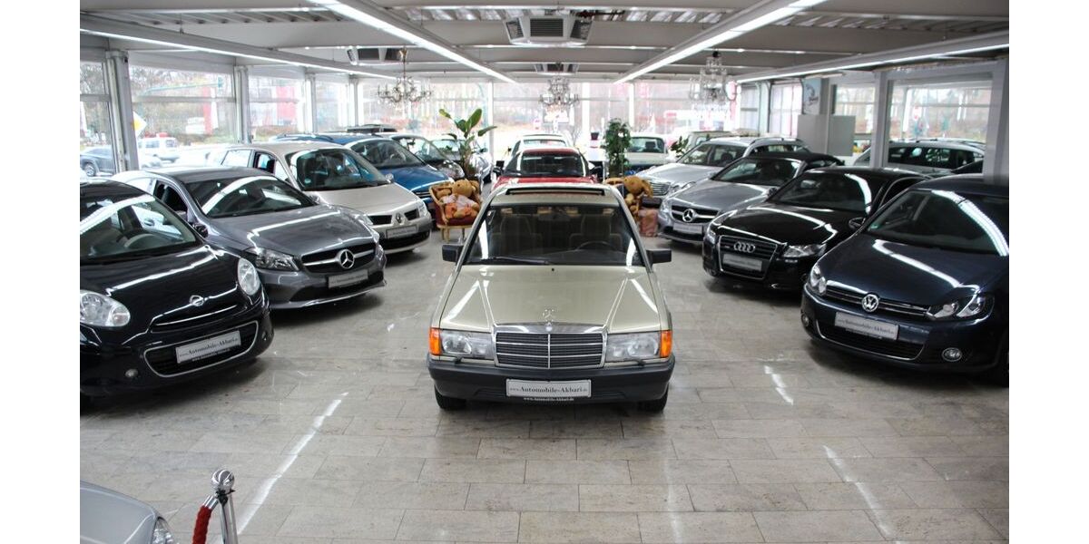 Mercedes-Benz 190 100.000 km 5.850 &euro; Essen 45356