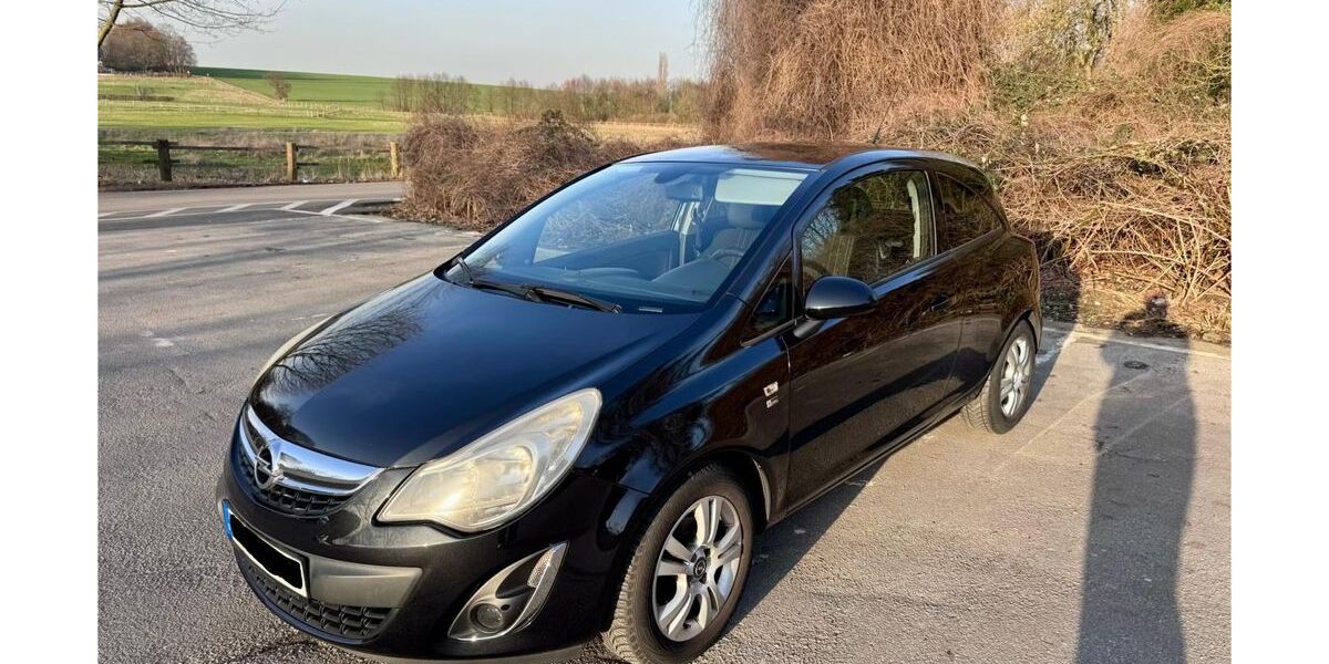 Opel Corsa 165.000 km 2.990 &euro; Essen 45279