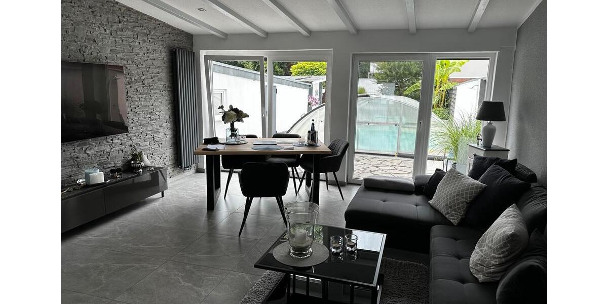 Mehrfamilienhaus, Wohnhaus Duisburg Hochheide - 10 Zimmer, 180 m&sup2;, 530.000&euro; | Angebot:26213235