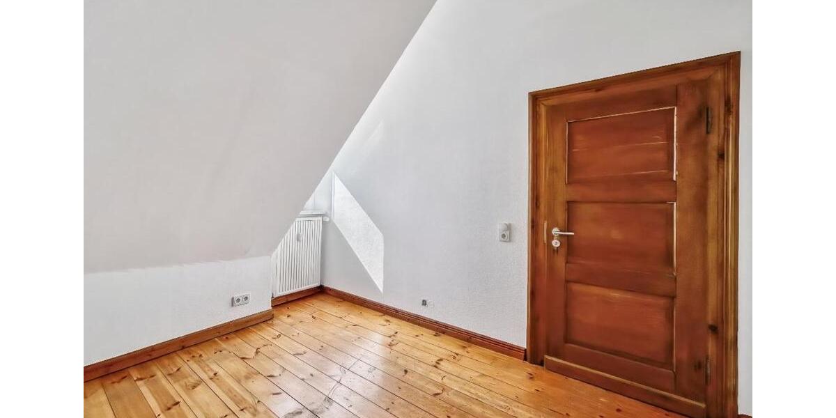 Dachgeschoßwohnung Rheinberg - 2 Zimmer, 70 m&sup2;, 645&euro; | Angebot:26008527