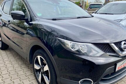 Nissan Qashqai 95.320 km 9.700 &euro; Moers 47445