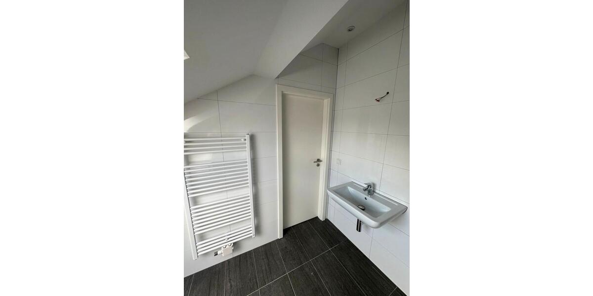 Dachgeschoßwohnung Marl Alt-Marl - 3 Zimmer, 80 m&sup2;, 640&euro; | Angebot:26135847