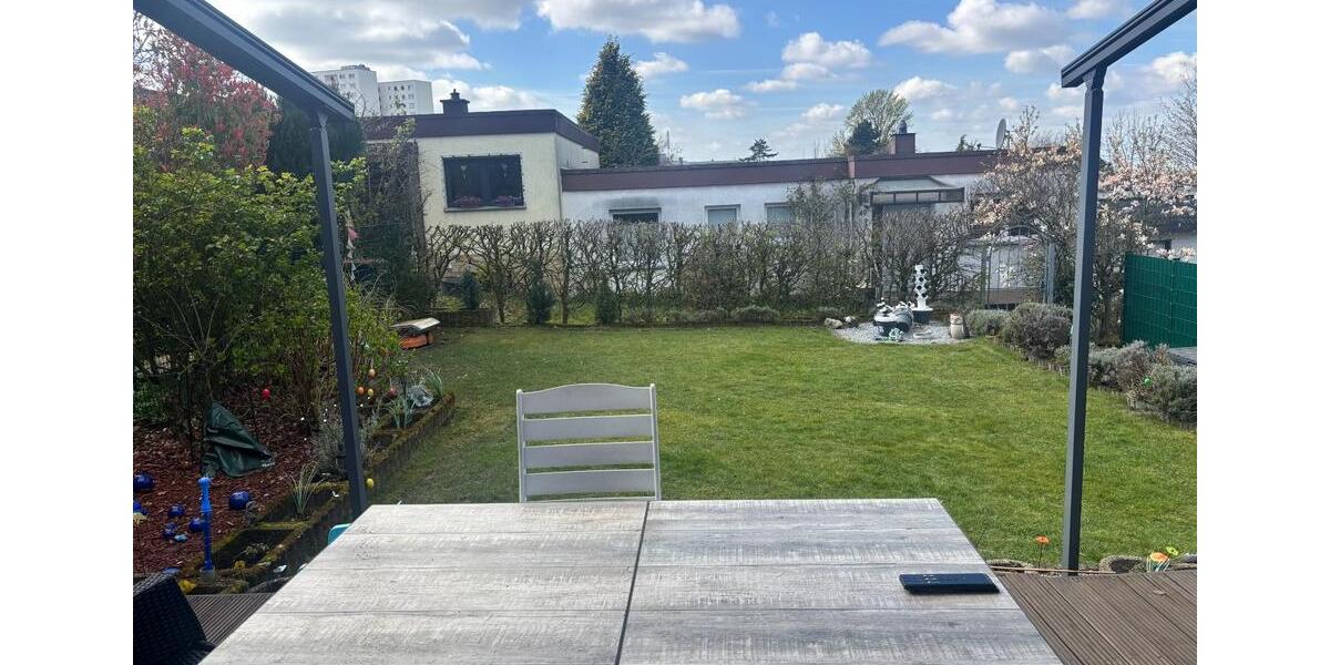 Reihenhaus Velbert Velbert-Mitte - 8 Zimmer, 240 m&sup2;, 550.000&euro; | Angebot:25932244