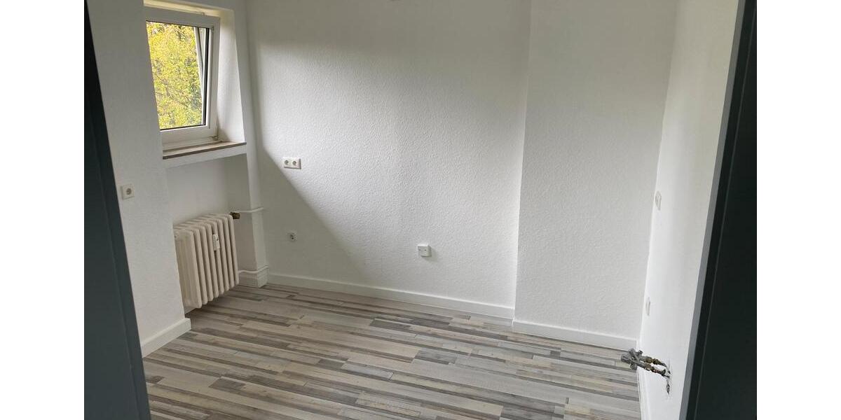 Etagenwohnung Duisburg Huckingen - 3 Zimmer, 78 m&sup2;, 149.000&euro; | Angebot:26235889