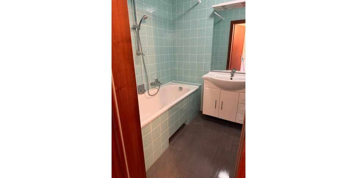 Etagenwohnung Duisburg Laar - 3 Zimmer, 79 m&sup2;, 489&euro; | Angebot:26620073