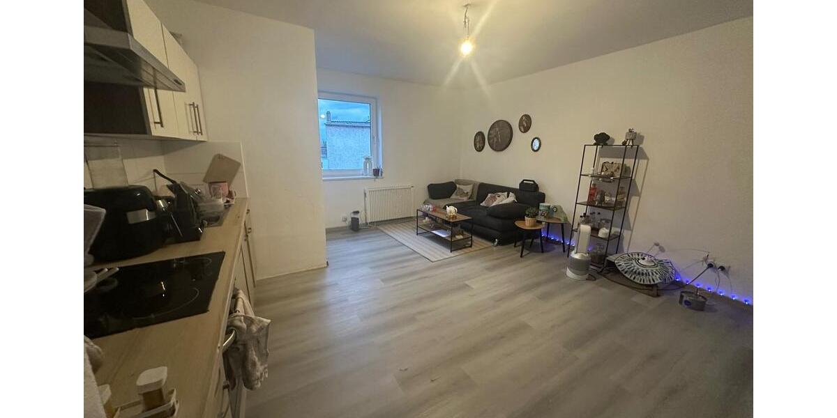 Etagenwohnung Bochum Bochum-Mitte - 2.5 Zimmer, 75 m&sup2;, 475&euro; | Angebot:25418918
