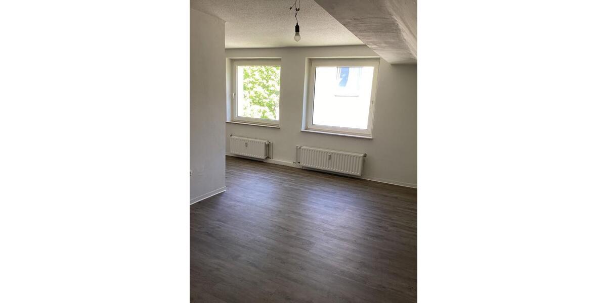 Dachgeschoßwohnung Oberhausen Alsfeld - 1 Zimmer, 38 m&sup2;, 399&euro; | Angebot:26365959