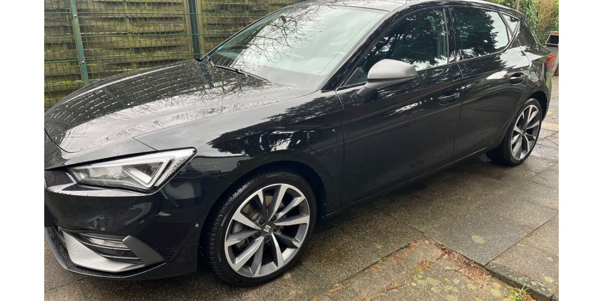Seat Leon 42.500 km 19.500 &euro; Duisburg 47249