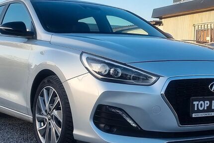 Hyundai i30 89.705 km 14.950 &euro; Duisburg 47178