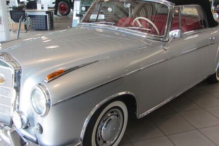 Mercedes-Benz 220 28.419 km 114.500 &euro; Moers 47445