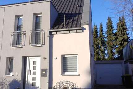 Haus Duisburg Angerhausen - 4 Zimmer, 100 m&sup2;, 529.000&euro; | Angebot:26021150