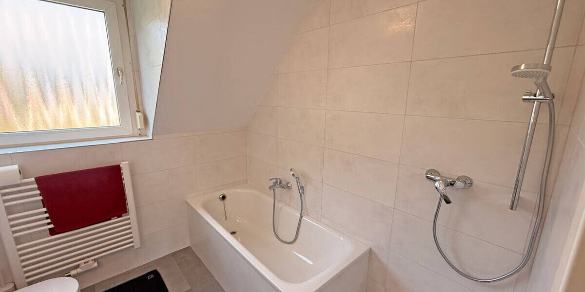 Etagenwohnung Dinslaken Eppinghoven - 3 Zimmer, 92 m&sup2;, 359.000&euro; | Angebot:26733172