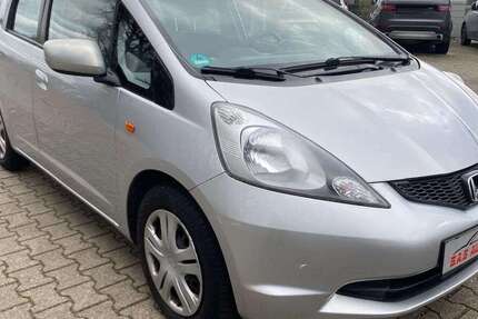 Honda Jazz 148.356 km 3.000 &euro; Moers 47445