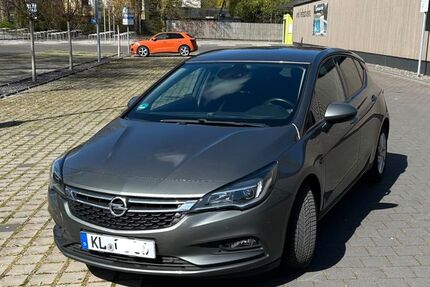 Opel Astra 120.396 km 9.399 &euro; Bochum 44894