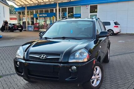 Hyundai TUCSON 190.000 km 3.000 &euro; Essen 45356