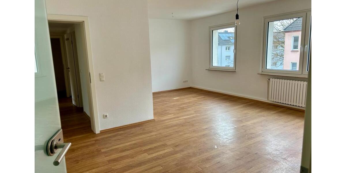 Etagenwohnung Essen Stadtbezirk II - 3 Zimmer, 85 m&sup2;, 295.000&euro; | Angebot:26109188