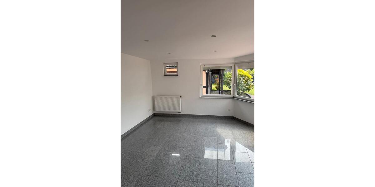 Einfamilienhaus Essen Stadtbezirk VI - 3 Zimmer, 84 m&sup2;, 1.280&euro; | Angebot:26568104