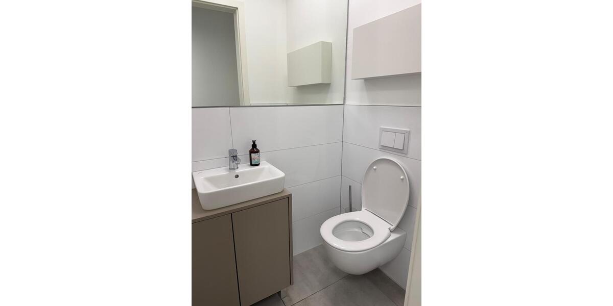 Etagenwohnung Essen Stadtkern - 3 Zimmer, 100 m&sup2;, 1.690&euro; | Angebot:26110160