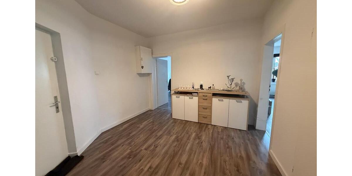 Etagenwohnung Oberhausen Alstaden - 2.5 Zimmer, 73 m&sup2;, 700&euro; | Angebot:25987317
