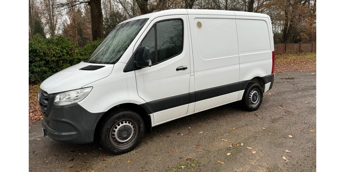Mercedes-Benz Sprinter 131.197 km 32.500 &euro; Rheinberg 47495