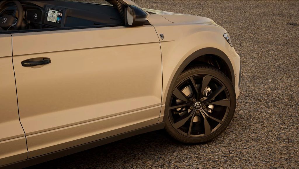 VW T-Roc 2.800 km 37.500 &euro; Gelsenkirchen 45881