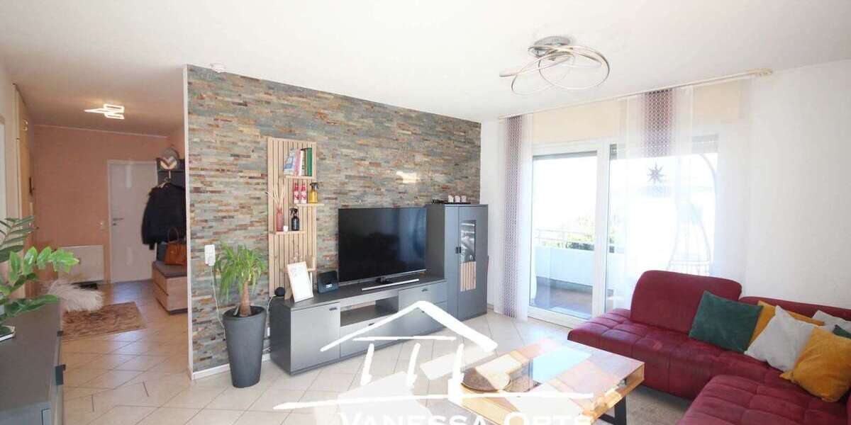 Etagenwohnung Duisburg Duisburg-Mitte - 3 Zimmer, 82 m&sup2;, 185.000&euro; | Angebot:27098635