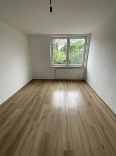 Etagenwohnung Duisburg Angerhausen - 2 Zimmer, 44 m&sup2;, 369&euro; | Angebot:26098342