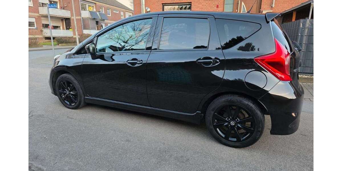 Nissan Note 97.000 km 6.100 &euro; Mülheim 45475
