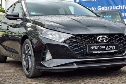 Hyundai i20 9.586 km 15.990 &euro; Duisburg 47269