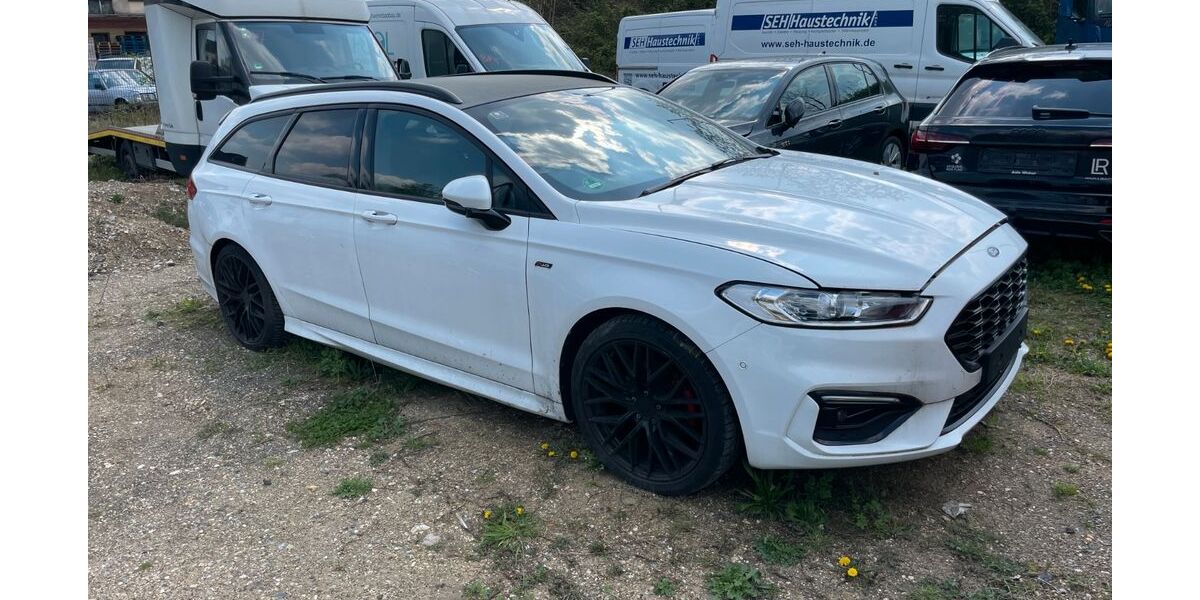 Ford Mondeo 136.285 km 9.700 &euro; Gelsenkirchen 45886