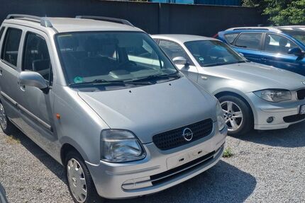 Opel Agila 106.800 km 1.800 &euro; Duisburg 47053