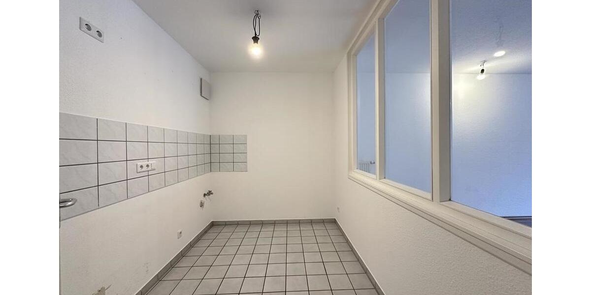 Etagenwohnung Essen Stadtkern - 1 Zimmer, 53 m&sup2;, 495&euro; | Angebot:24397730