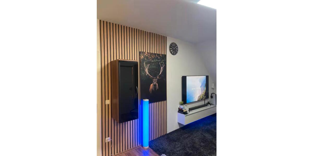 Dachgeschoßwohnung Essen Stadtbezirk III - 1 Zimmer, 40 m&sup2;, 650&euro; | Angebot:25358706